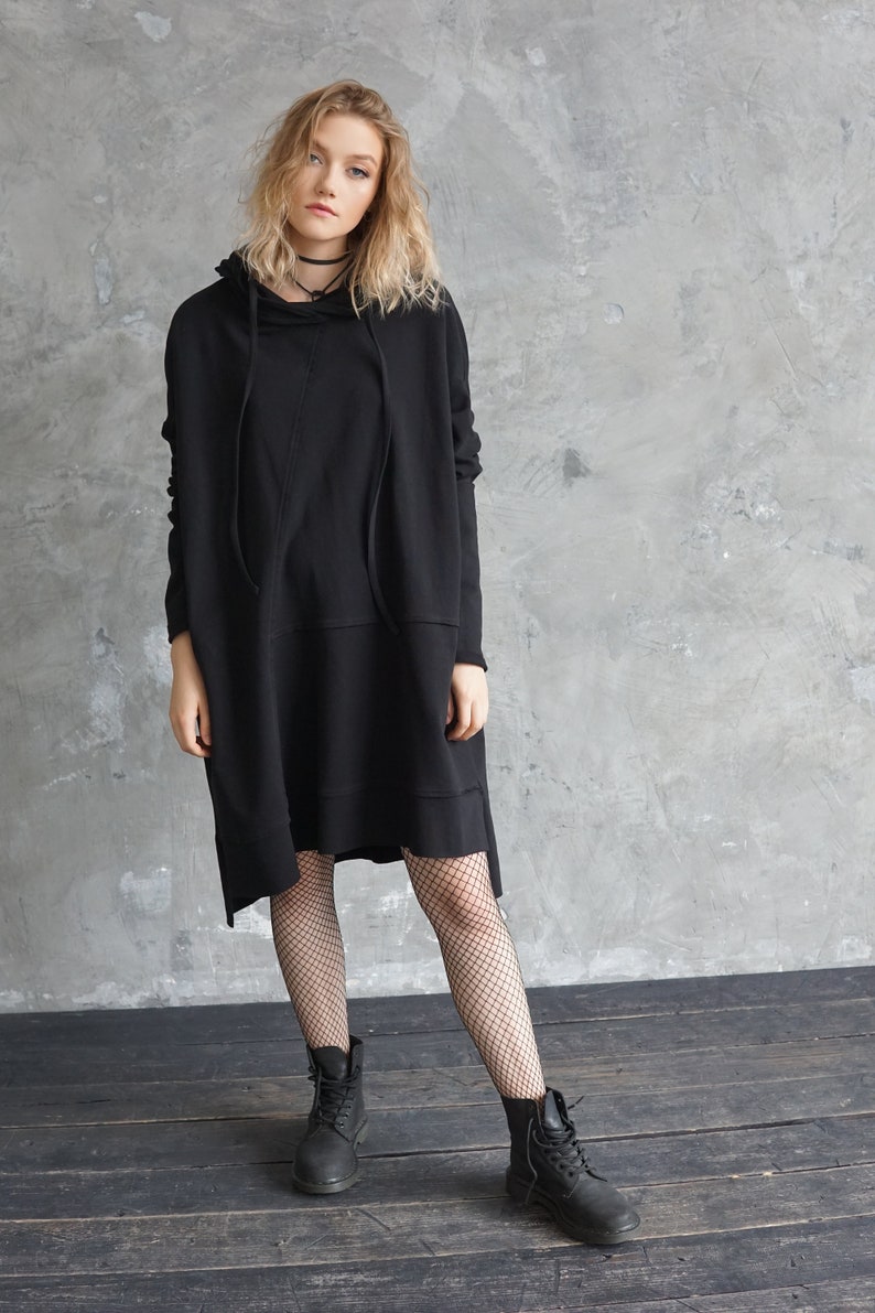 Sweat à capuche oversize noir Long sweat-shirt noir Robe-pull ample image 7