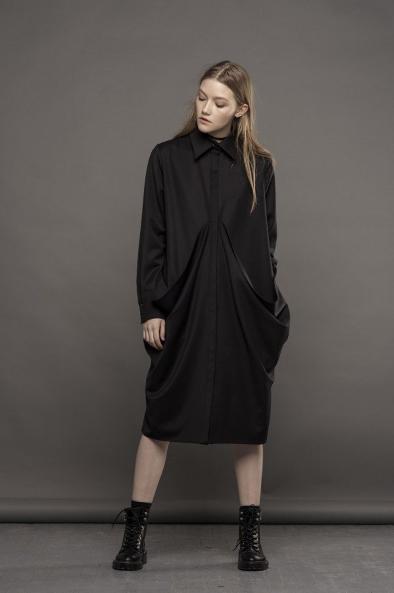 Robe formelle noire Chemise noire Robe midi noire Robe noire à manches longues Robe drapée noire image 4