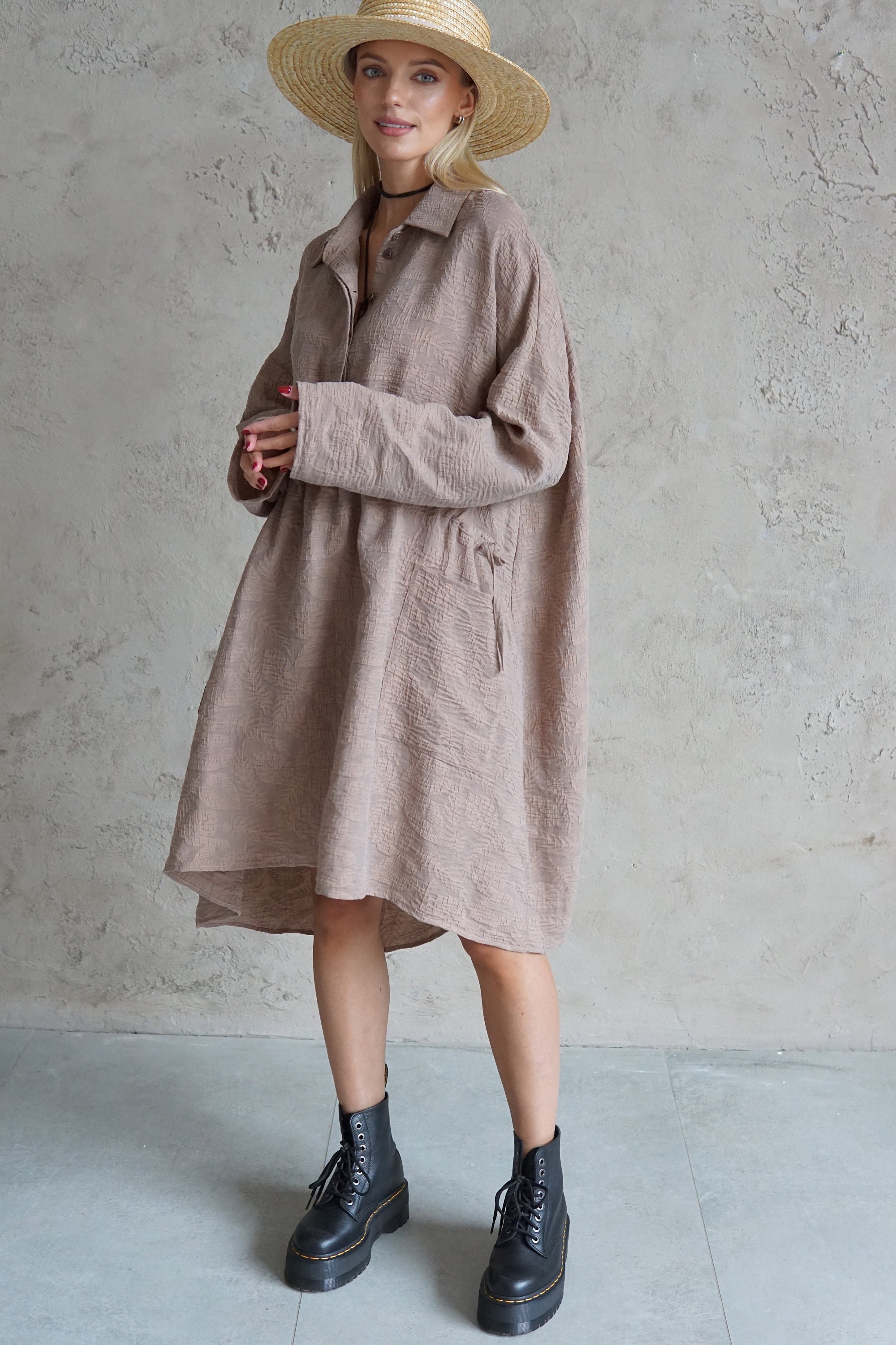 Oversized Cotton Midi Dress: Casual Brown Tunic with Pockets
