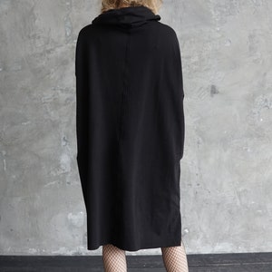 Sweat à capuche oversize noir Long sweat-shirt noir Robe-pull ample image 6