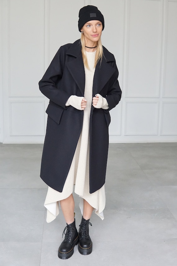 ジャケット・アウター made in italy super-long wool Maxi coat Oversized Black Wool Maxi Coat: Handmade Italian Designer Trench