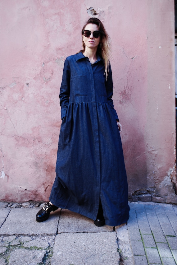 The Gia in Denim | Long Sleeve Indigo Silk Maxi Dress | Réalisation