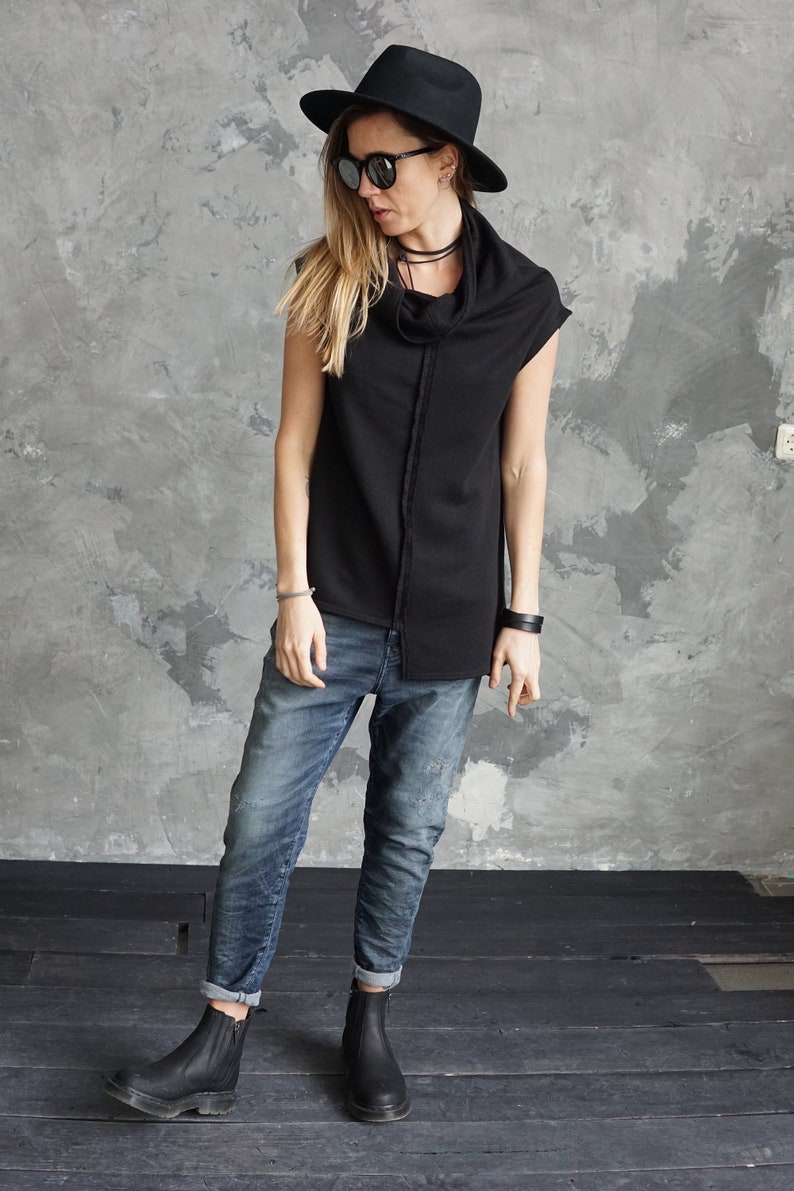 Black sleeveless jersey / Black summer t-shirt / Black festival t-shirt / Black shirt imagem 1