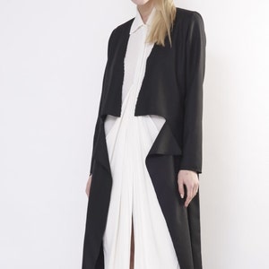Coat women / Long coat / Wool coat / Wool fabric / Jacket / Minimalist / Oversized coat / Elegant coat /Trench coat / Black coat