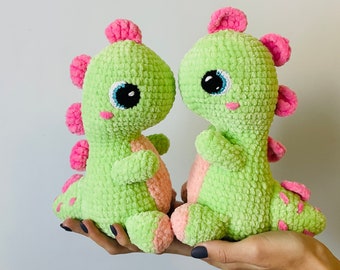 Dinosaur crochet, dinosaur plushie, triceratops crochet, dino stuffed toy