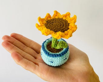 Crochet sunflower, pot with sunflower, pot plushie