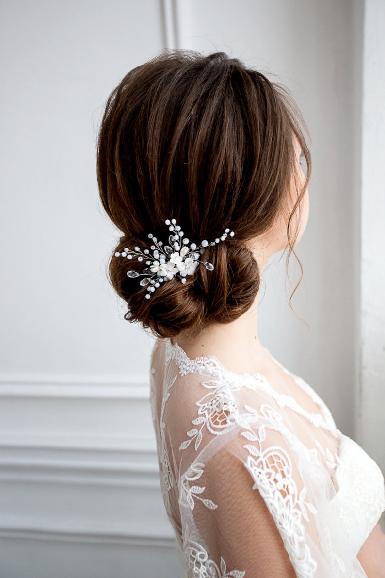 Flower Headpiece Crystal Hair Comb White Floral Jewelry Wedding Hair Piece Bridesmade Hair Bridal Flower Comb Flower Hair Comb