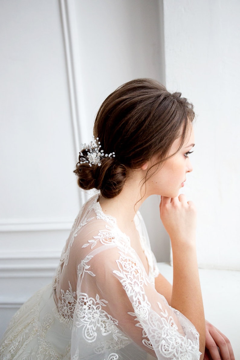 Flower Headpiece Crystal Hair Comb White Floral Jewelry Wedding Hair Piece Bridesmade Hair Bridal Flower Comb Flower Hair Comb