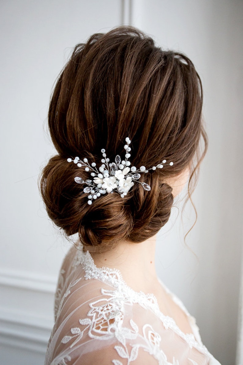 Flower Headpiece Crystal Hair Comb White Floral Jewelry Wedding Hair Piece Bridesmade Hair Bridal Flower Comb Flower Hair Comb