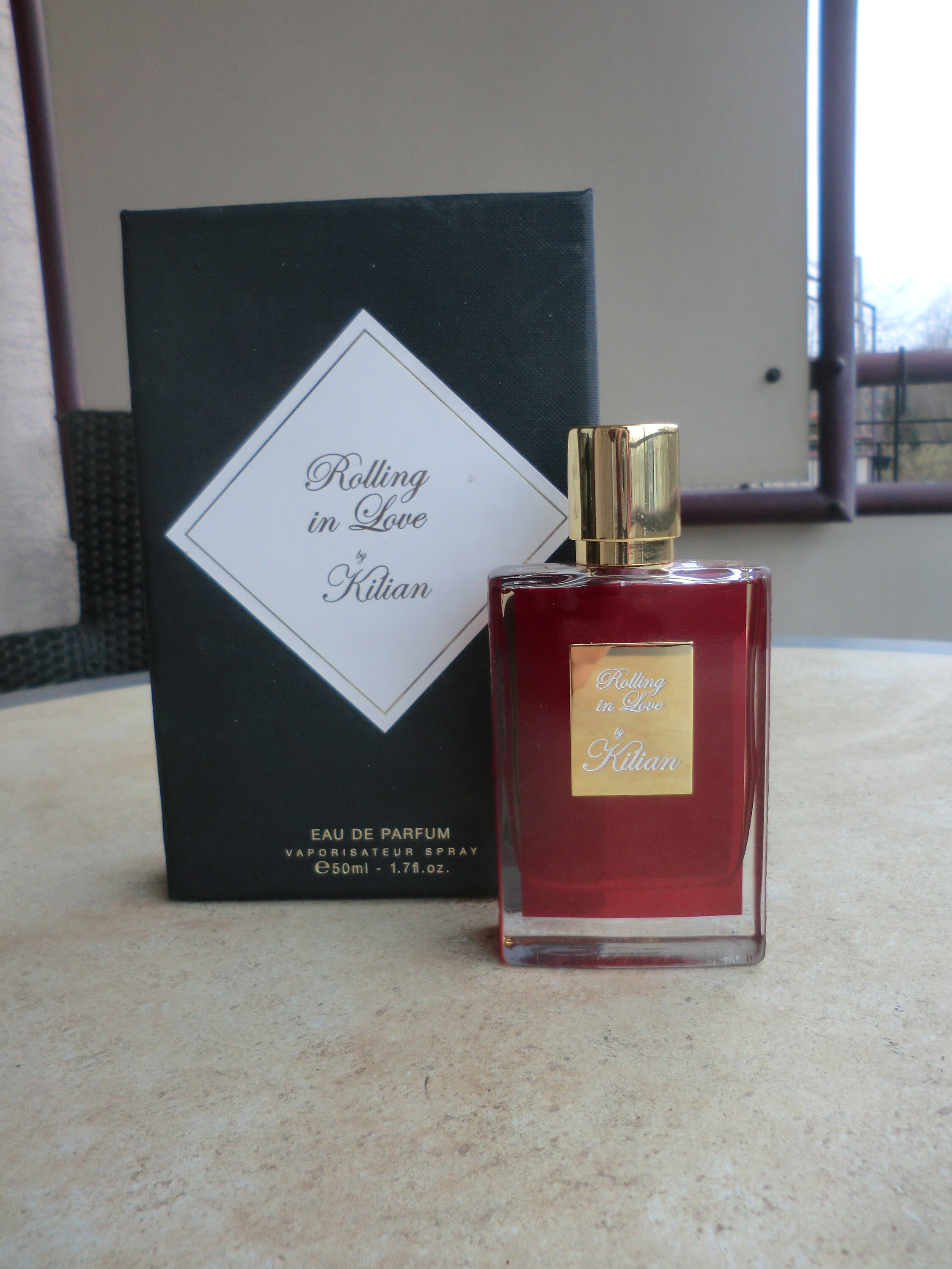 Rolling in love kilian sample hot sale