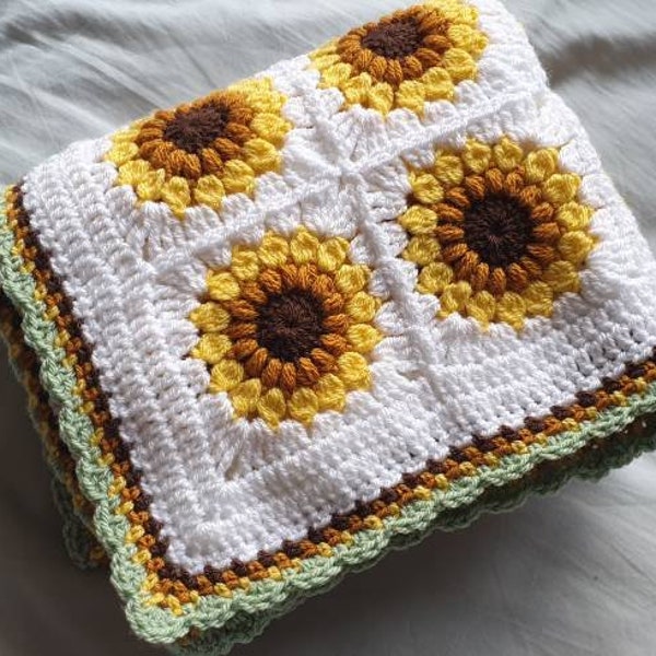 COMMANDE PERSONNALISÉE - Couverture de bébé au crochet tournesol // Conception florale jaune Sunburst