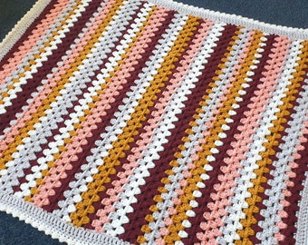READY-MADE - Crochet Baby Blanket // Classic Granny Stitch Stripe // Baby Shower, Christening, Aqiqah, Baptism Gift