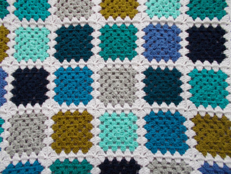 CUSTOM - Crochet Baby Blanket // Granny Square Patchwork image 1