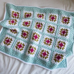 CUSTOM - Crochet Baby Blanket // Granny Square Patchwork image 5