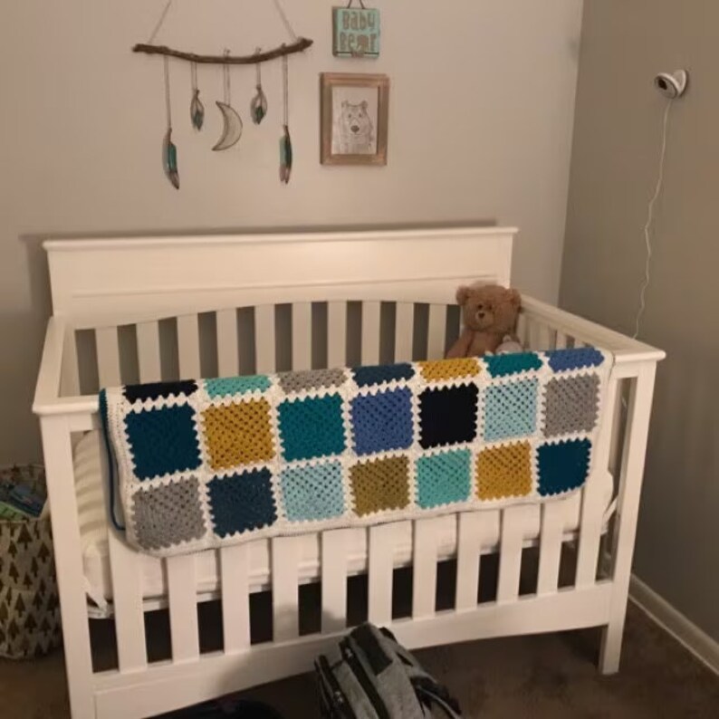 CUSTOM - Crochet Baby Blanket // Granny Square Patchwork image 9