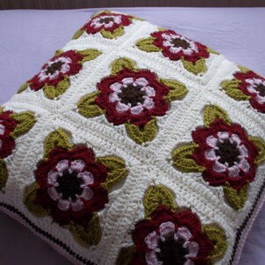CUSTOM - Crochet Cushion Cover // Vintage Roses