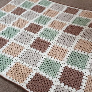 CUSTOM - Crochet Baby Blanket // Granny Square Patchwork image 4