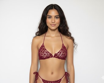Sexig virkad bikini med stringtrosa