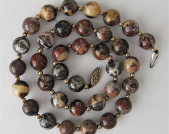 Gemma lucida naturale vintage, toni caldi della terra, collana di perline rotonde