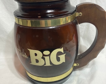 Think big siesta ware  cookie jar with lid