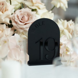 Black Matte Table Numbers - Arched Black Acrylic Wedding Table Numbers - Wedding Decoration - Wedding Reception Decoration - Wedding Signs