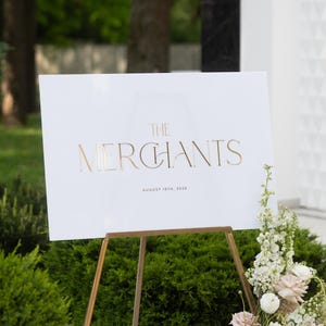 White Acrylic Wedding Welcome Sign with 3D Gold Mirror Last Name - Custom Wedding Signage