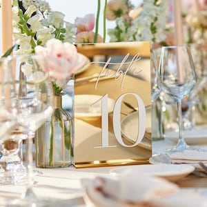 Guldspegelbordsnummer - Bröllopsbordsskyltar - Bröllopsbordsdekoration - Bordnummer med stativ - Bröllopsfestdekoration - Mottagningsskyltar