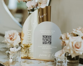Acrylic Wedding QR Code Sign, Capture the Love Sign, Wedding Photo Sharing Sign, Scan to Upload Photos, Reception Table Decor