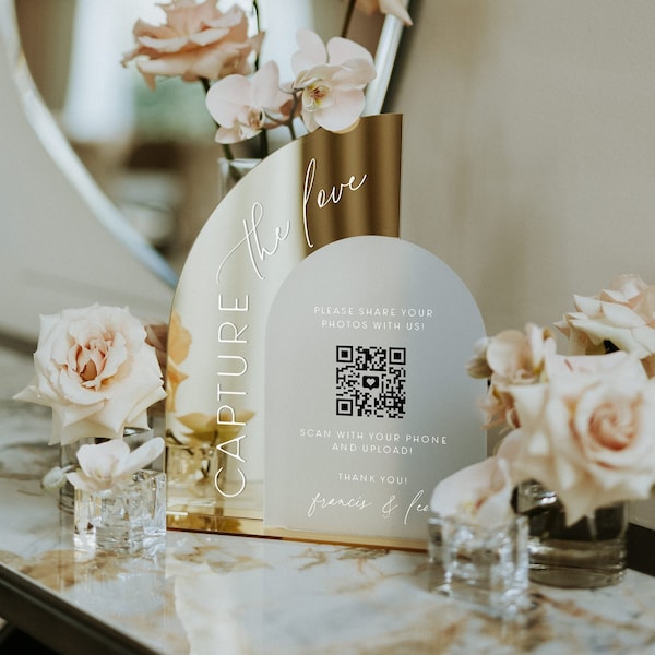 Wedding QR Code Sign - QR Code Photos Sign - Gold Mirror Wedding Sign - Capture The Love QR Sign - Reception Table Sign - Wedding Reception