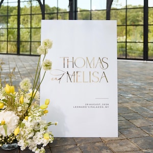 White Acrylic Wedding Sign - Welcome Sign with 3D Gold Mirror Names - Wedding Signage - Ceremony Welcome Sign - Wedding Reception Decor