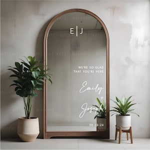 Custom Wedding Mirror Sticker Vinyl Decal For Mirror Welcome Sign Personalized Decal We&#39;re So Glad Your Here Removable Vinyl Lettering 19