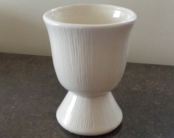 Vintage RRP Co Pottery, Robinson Ransbottom Pottery White Round Pedestal Planter With Raised Vertical Pattern Roseville Ohio 8 1/4"