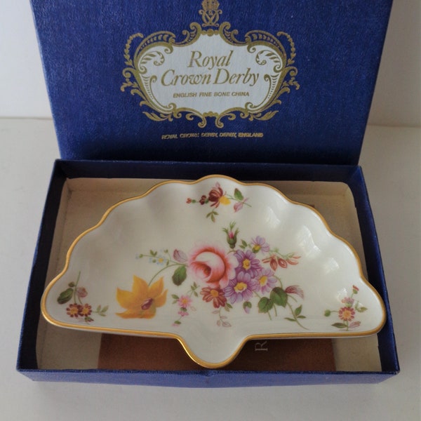 Vintage Royal Crown Derby Ring Trinket Dish Fan Shaped Multi Color Rose Floral Bouquet Derby Posies English Bone China Gold Accents
