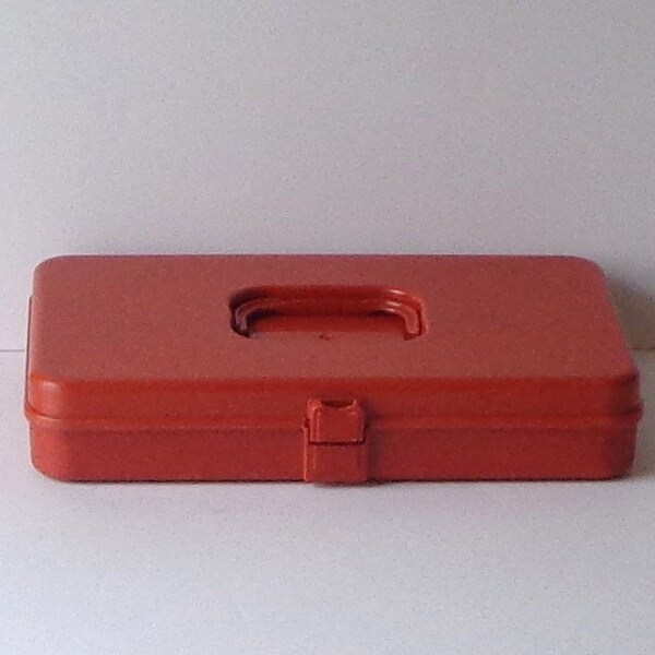 Vintage Sewing Box, Wilson Mfg Sewing Box, Orange Rectangular Thread Spool Box With 48 Spool Capacity and Foam Pin Cushion