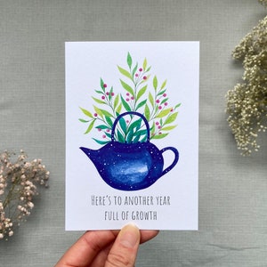 Por otro año lleno de crecimiento, tarjeta de tetera, tarjeta de planta, tarjeta de jardín, tarjeta botánica