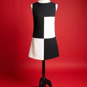 60s Checkered Dress - Space Age Shift Dress - Handmade Retro Mini Dress - Yeye Style Made to Order