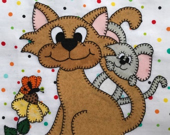 Friendly kitty PDF applique quilt block pattern