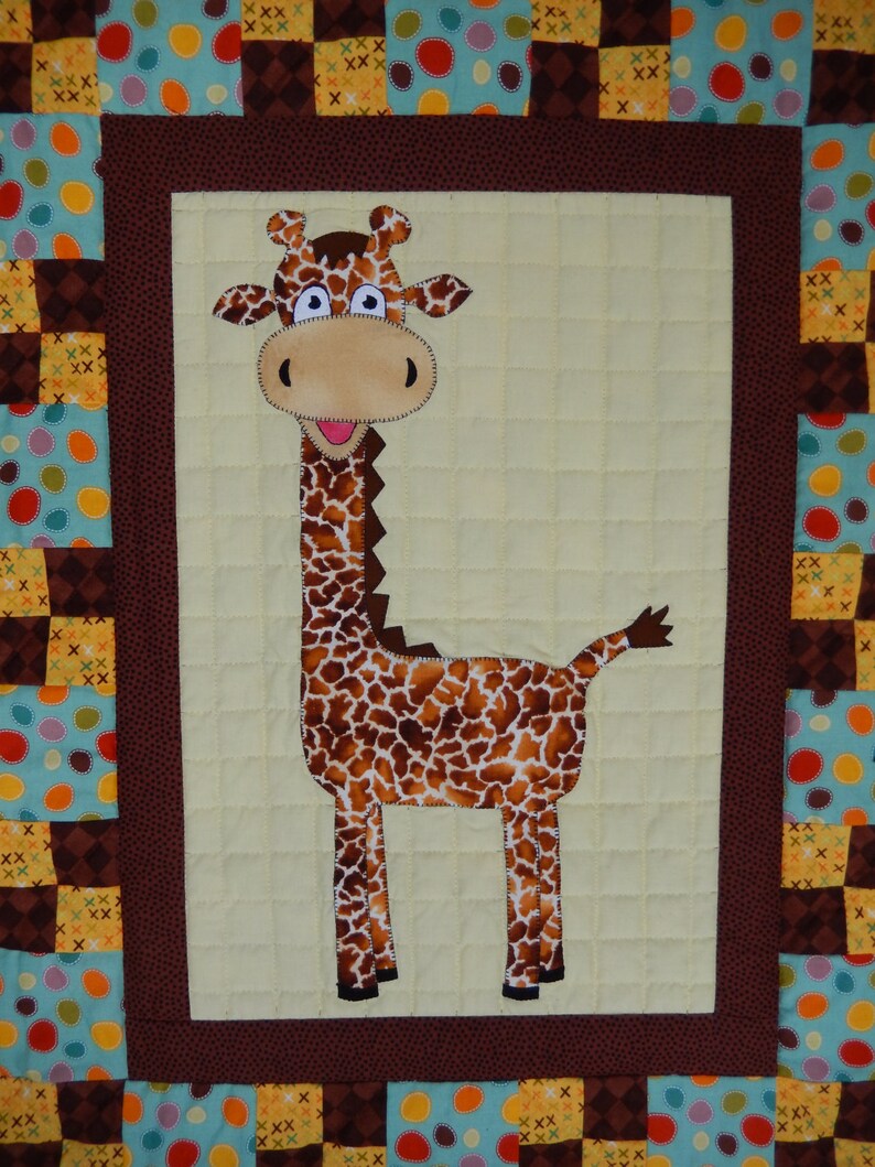 Giraffe applique baby quilt PDF pattern | Etsy