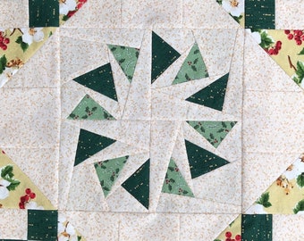 Christmas Wreath PDF pieced quilt block pattern