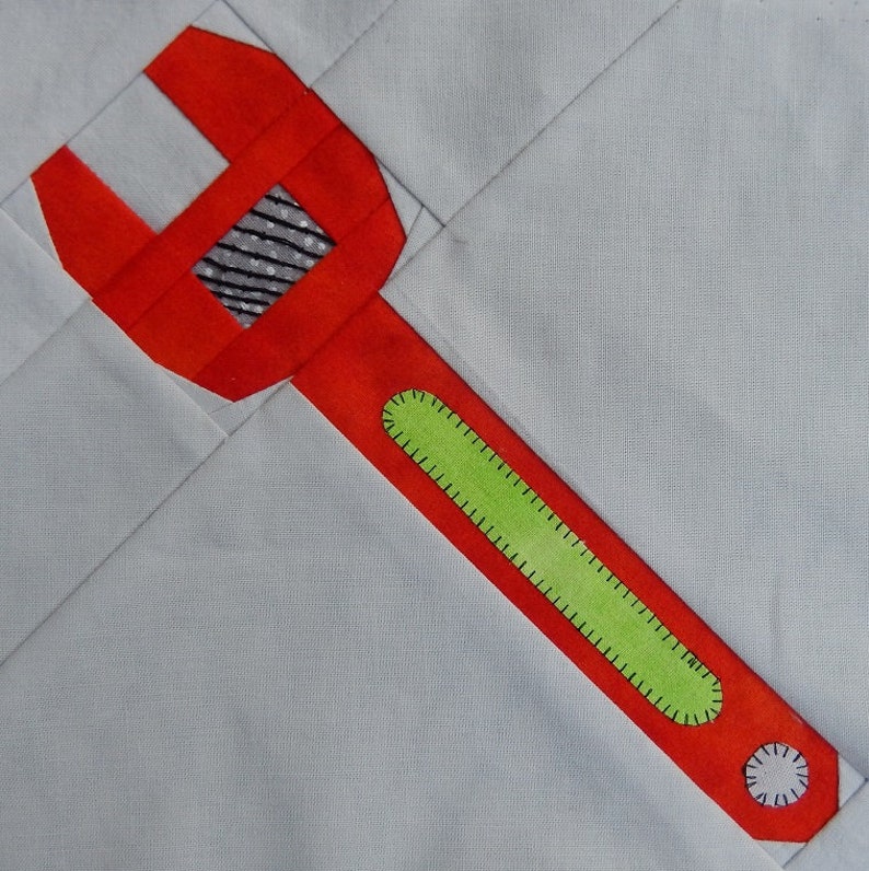 Adjustable wrench tool PDF quilt block pattern