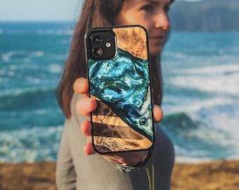 Resin and Wooden Case - Planets Earth - Cover for Apple iPhone 16, 16 Pro, 16 Pro Max, 15, 15 Pro 15 Pro Max 14 14 Pro 14 Pro Max and others
