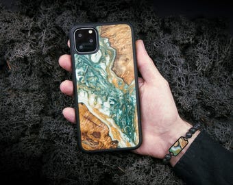 Resin and Wooden Case - 4 Elements Water - Cover for Apple iPhone 16, 16 Pro, 16 Pro Max, 15 Pro, 15 Pro Max 14 Pro 14 Pro Max and others