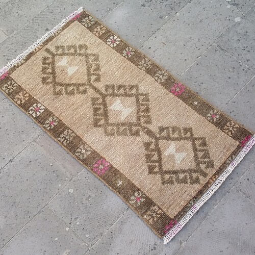 NEUTRAL TURKISH OUSHAK shops Rug Doormat Bathmat-Muted Color Turkish Oushak Small Rug-Neutral Small Turkish Oushak Rug-Vintage Small Neutral Rug