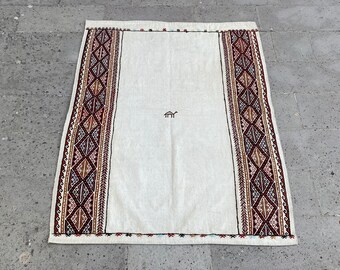 TRIBAL WHITE Hand Embroidered Kelim Rug-Turkish Nomadic Cicim Rug-Anatolian Kilim Rug-Vintage Turkish White Color Nomadic Kilim Rug