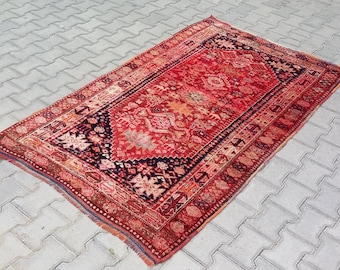 TRIBAL BOHO RUG-Bohemian Rug-Herki Rug-Vintage Tribal Rug-Animal Design Turkish Tribal Herki Rug-Colorful Rug-Unique Design Tribal Rug