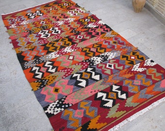 BOHO KELIM RUG-Bohemian Kilim Rug-Vintage Turkish Sivas Kilim Rug-Colorful Kilim Rug-Boho Area Rug-Bohemian Area Rug-Colorful Turkish Rug