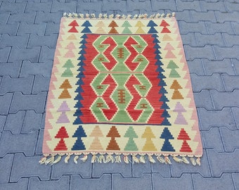 KILIM RUG-VINTAGE Turkish Kilim Rug-Tribal Kilim Rug-Anatolian Kilim Rug-Wool Kilim Rug-Geometric Design Kilim Rug-Nomadic Kilim Rug