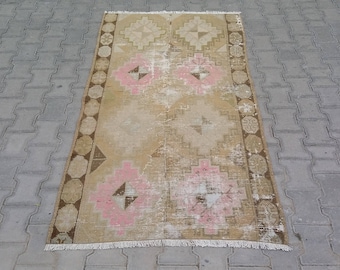 MOGHAN RUG-MEMLING Gul Rug-Neutral Rug-Muted Pink Rug-Distressed Rug-Vintage Turkish Oushak Rug-Neutral Turkish Oushak Rug-Neutral Color Rug