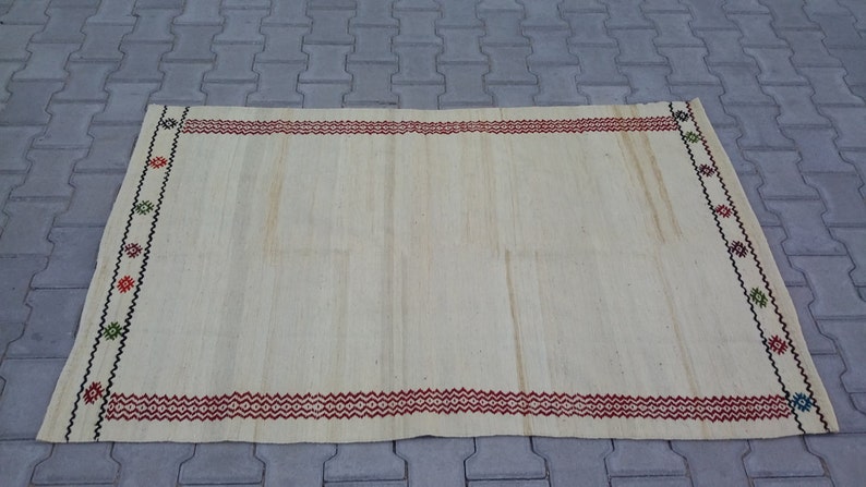 SIMPLE MINIMALIST RUG Kilim-Simple Design Kelim Rug-Turkish Simple Kilim Rug-Vintage Kilim Rug-Vintage Minimalist Rug Kilim-White Kilim Rug image 3