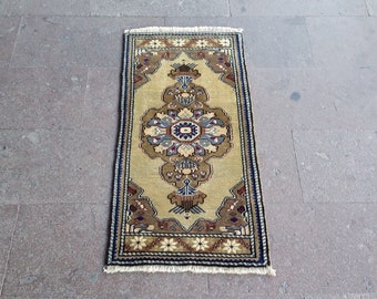 SMALL SIZE TURKISH Rug-Bath Mat-Doormat-Small Turkish Yahyali Rug Carpet-Small Floor Rug-Small Bedroom Rug-Vintage Turkish Nomadic Rug